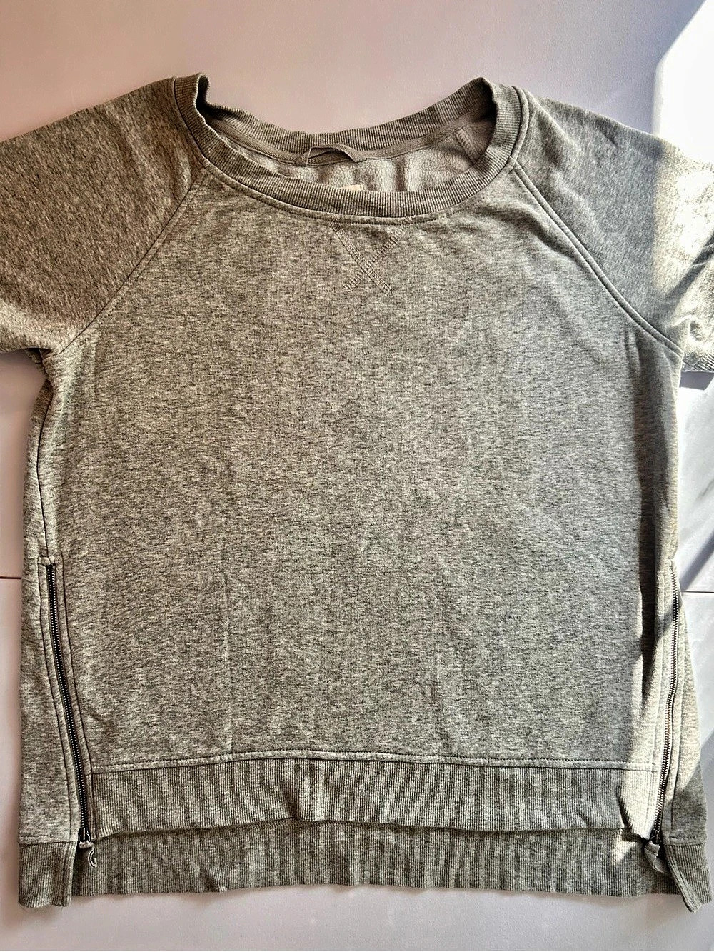 UGG Side-Zip Pullover Gray XL Like New